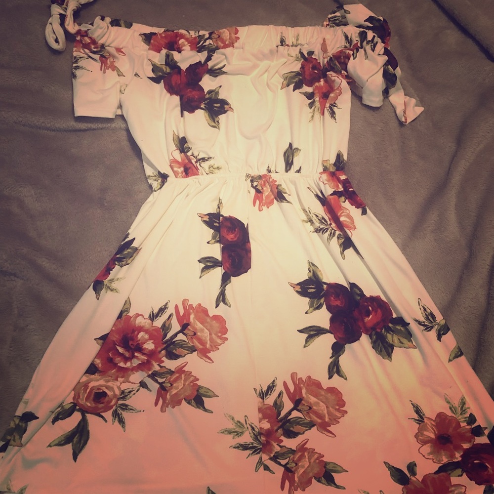 Nana Macs Boutique Off the shoulder Dress